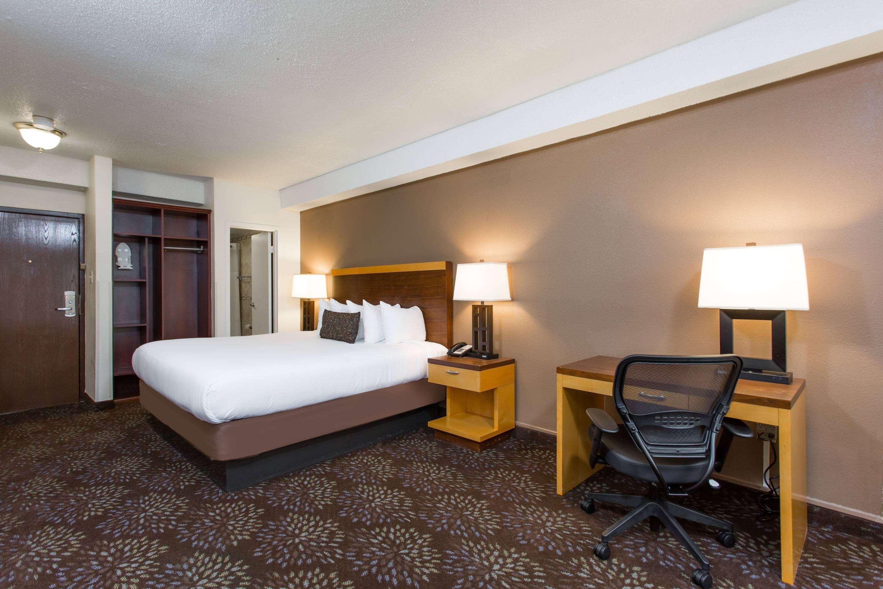 Days Inn By Wyndham Washington Dc/Connecticut Avenue Εξωτερικό φωτογραφία